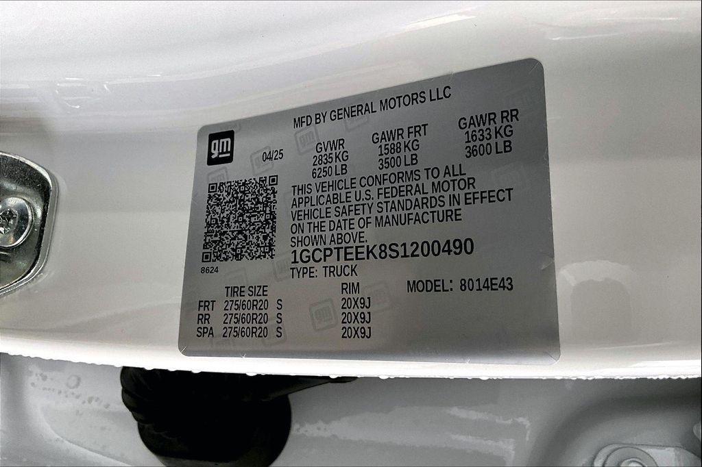 new 2025 Chevrolet Colorado car, priced at $37,836