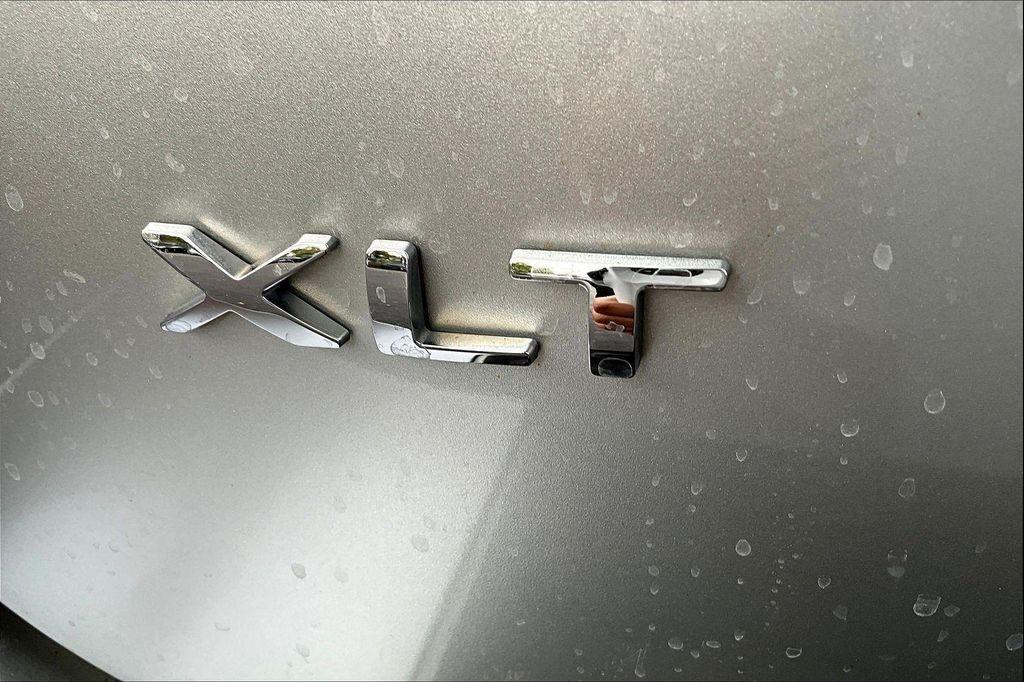 used 2015 Ford Expedition car, priced at $9,995