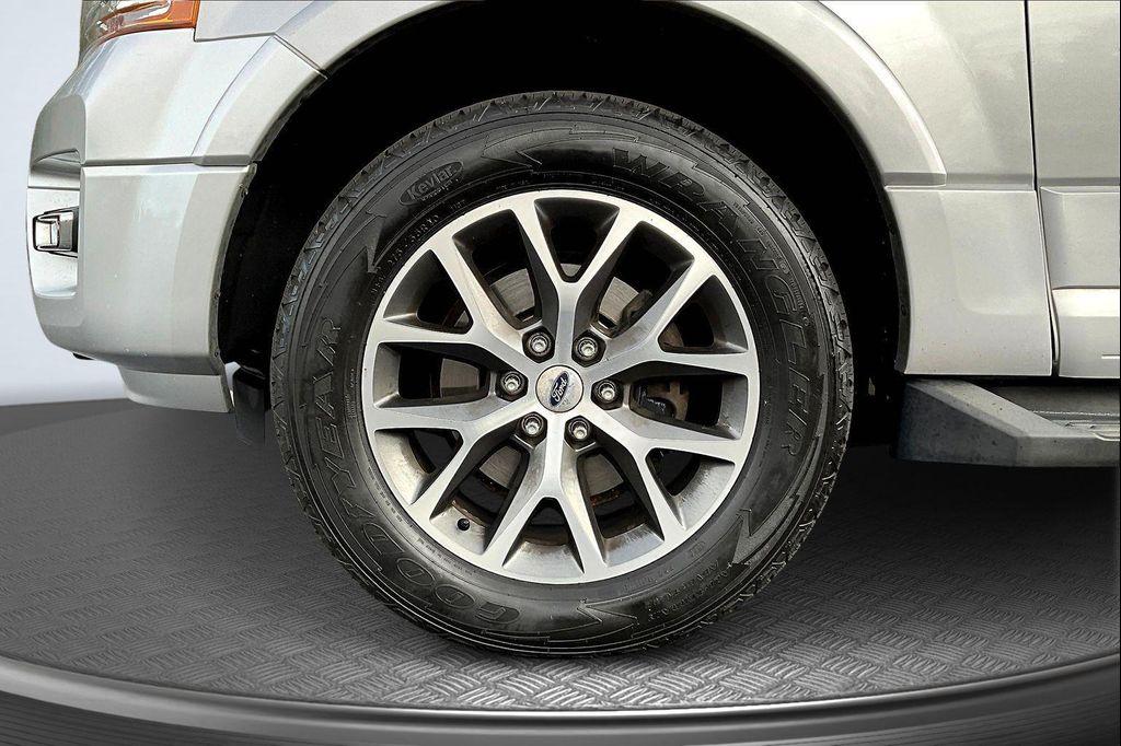 used 2015 Ford Expedition car, priced at $9,995