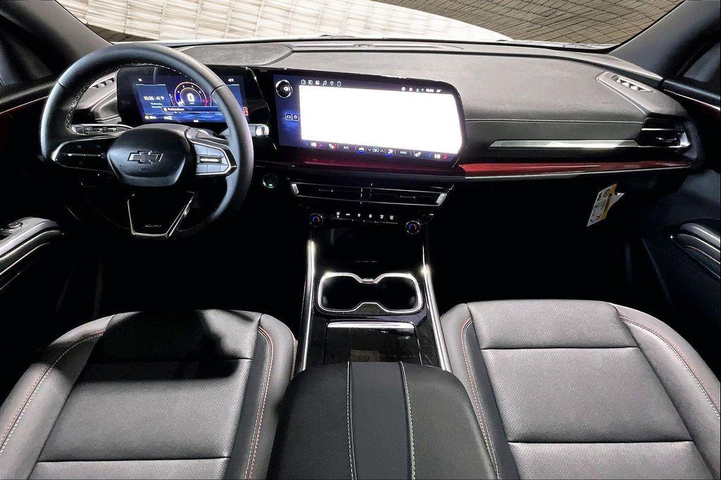 new 2026 Chevrolet Traverse car, priced at $51,069