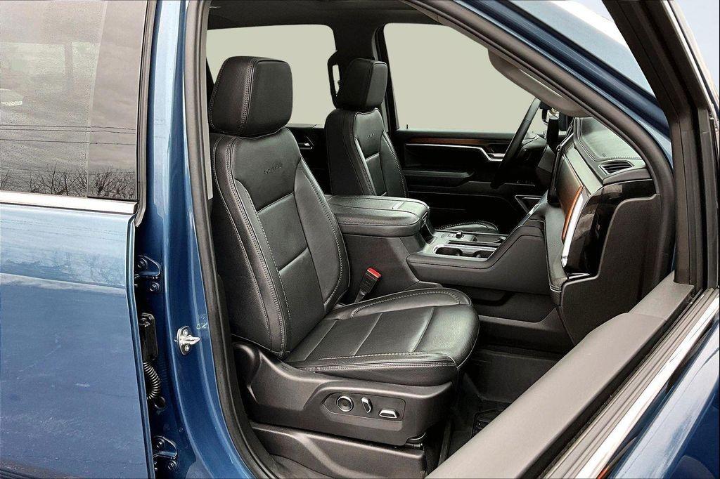 used 2024 GMC Sierra 2500 car, priced at $66,877