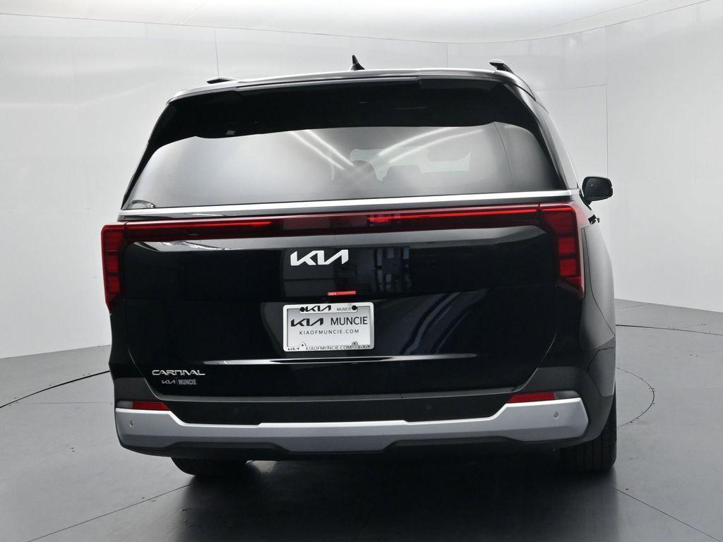 new 2026 Kia Carnival car, priced at $41,876