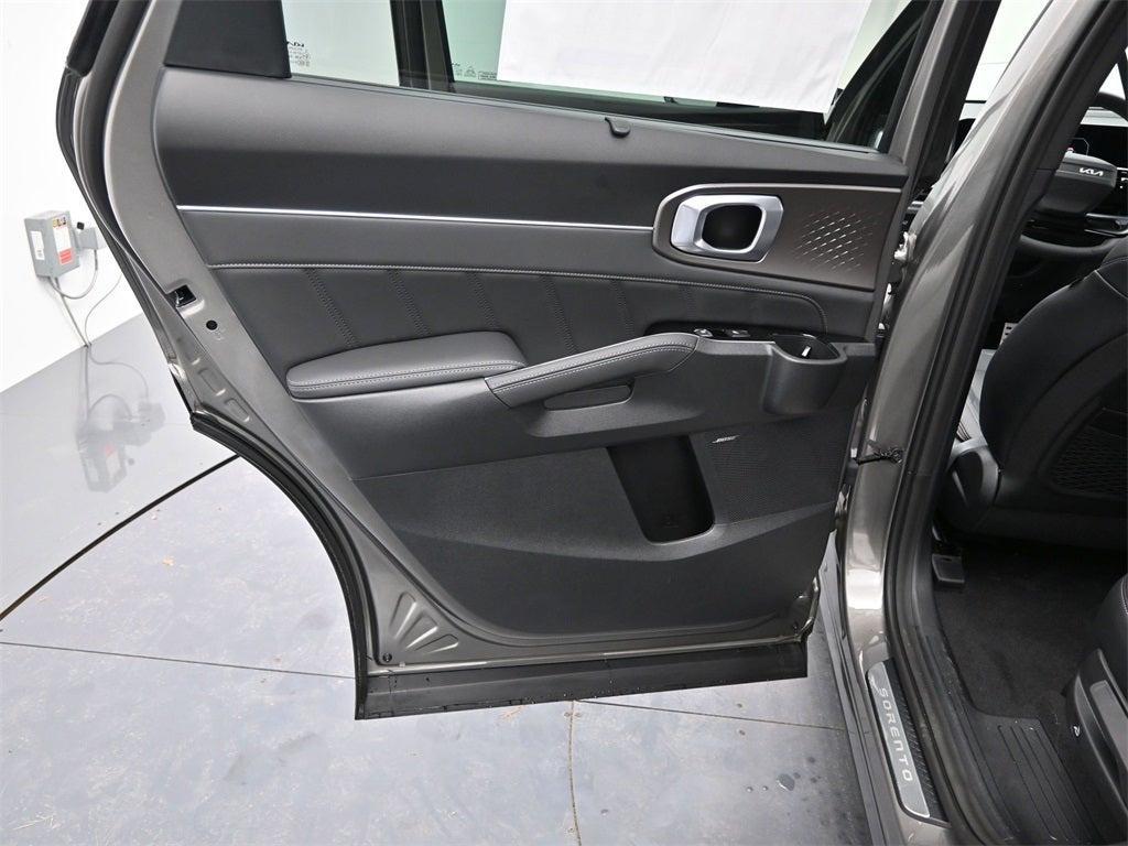 new 2026 Kia Sorento Hybrid car, priced at $44,943