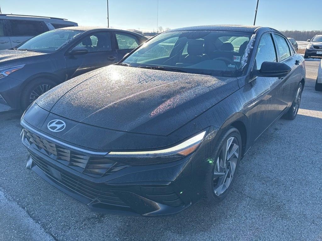 used 2025 Hyundai Elantra car, priced at $22,162