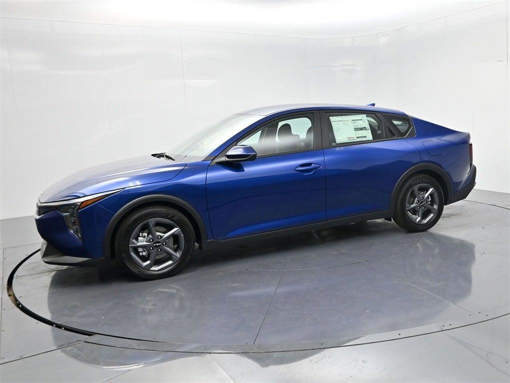 new 2025 Kia K4 car, priced at $22,999