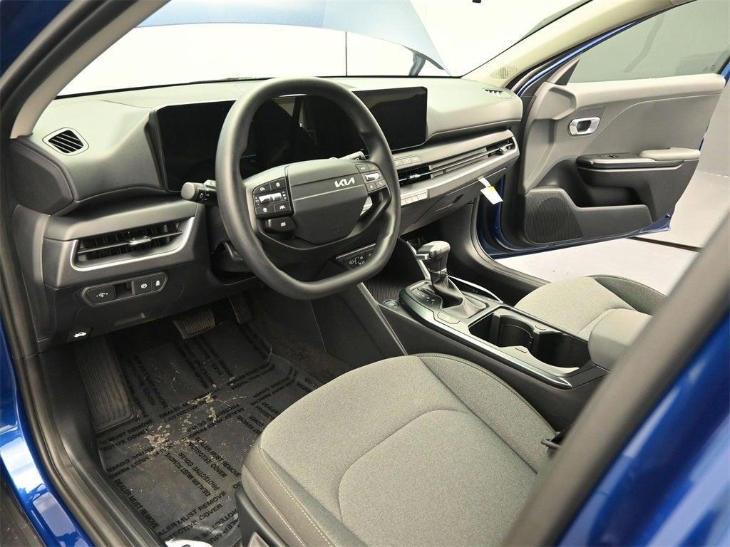 new 2025 Kia K4 car, priced at $22,999
