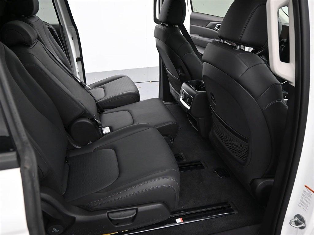 new 2026 Kia Carnival car, priced at $49,661