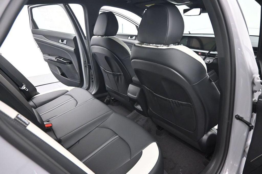 new 2026 Kia K5 car, priced at $30,202