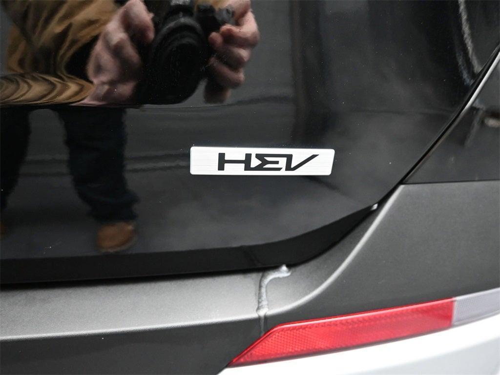 new 2026 Kia Carnival Hybrid car, priced at $41,722