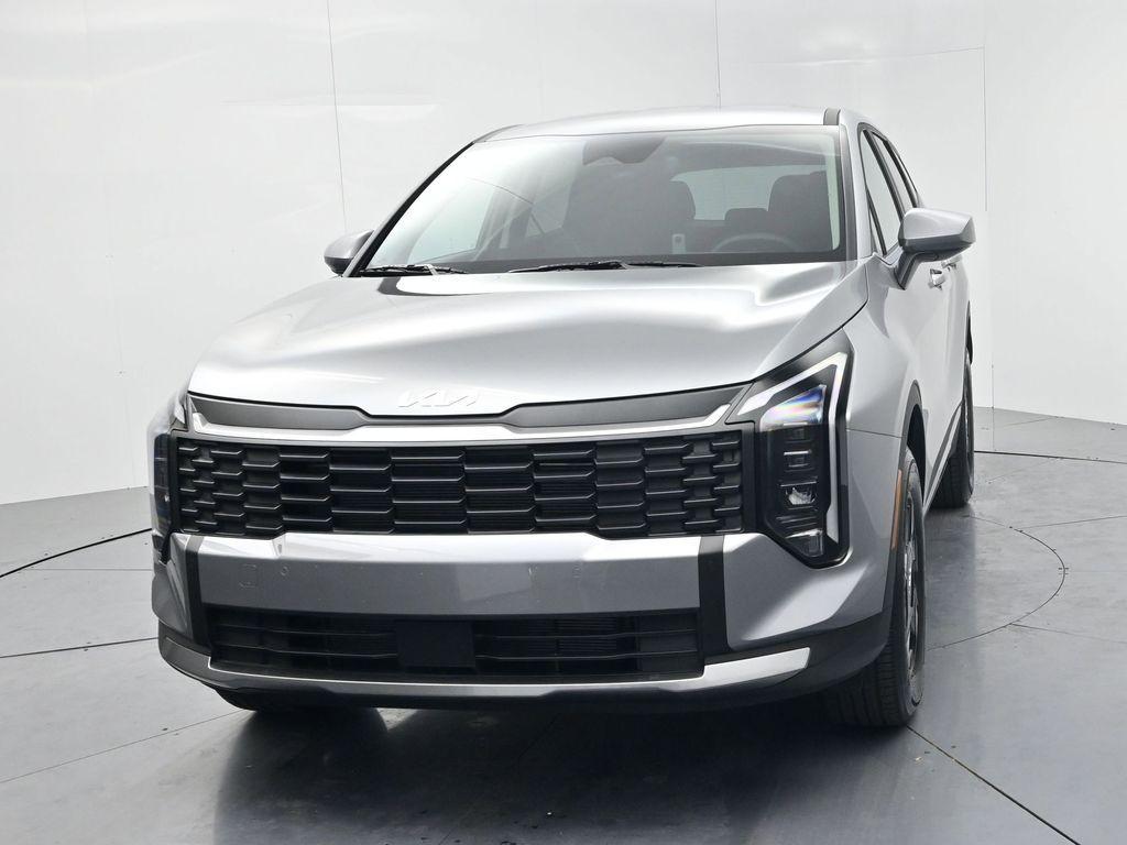 new 2026 Kia Sportage car, priced at $30,552