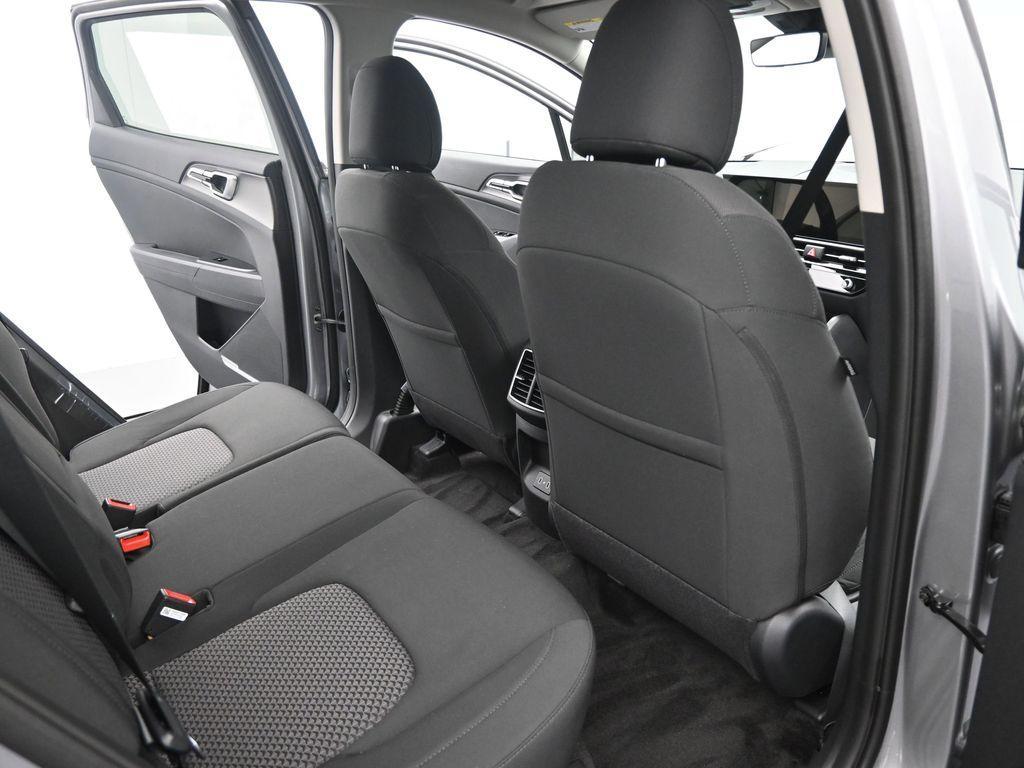 new 2026 Kia Sportage car, priced at $30,552
