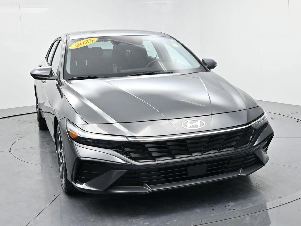 used 2025 Hyundai Elantra car, priced at $20,554
