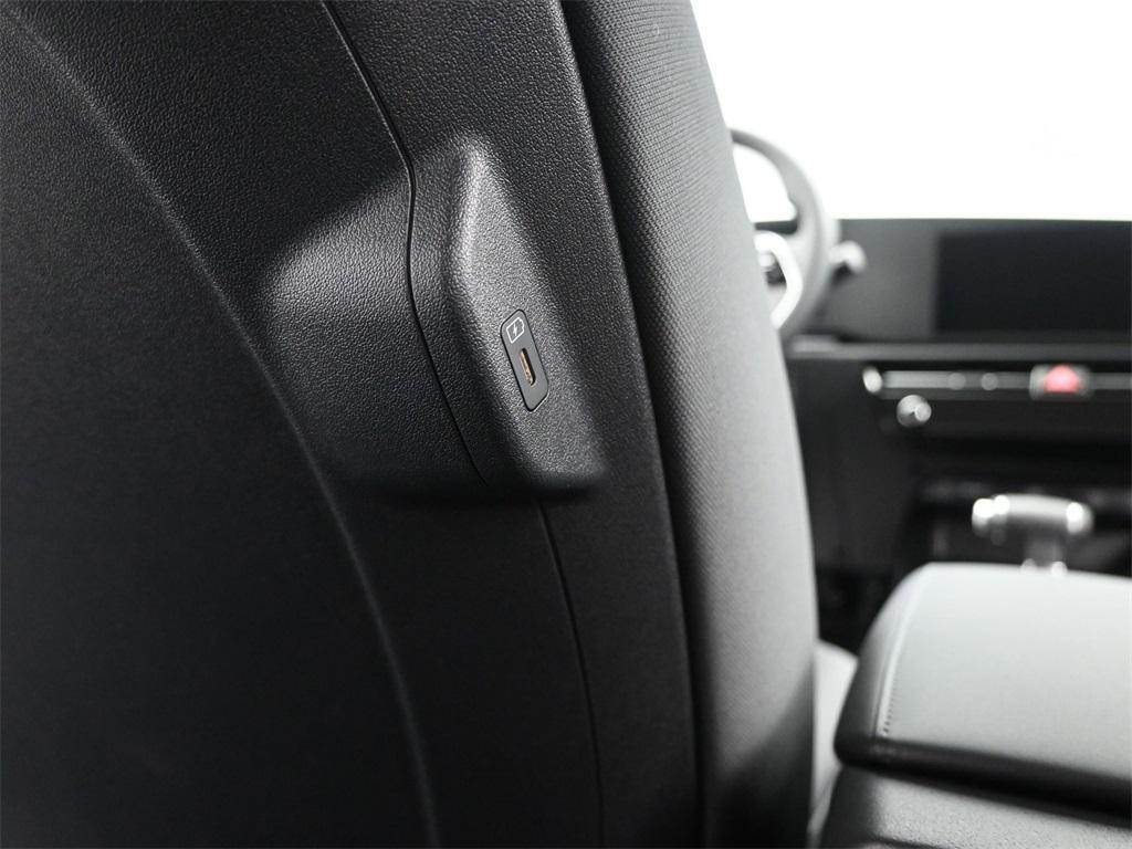 new 2026 Kia Niro car, priced at $28,468