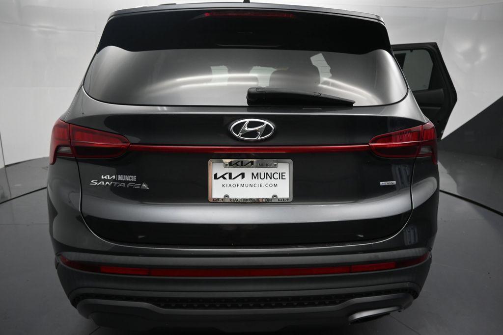 used 2022 Hyundai Santa Fe car, priced at $26,154