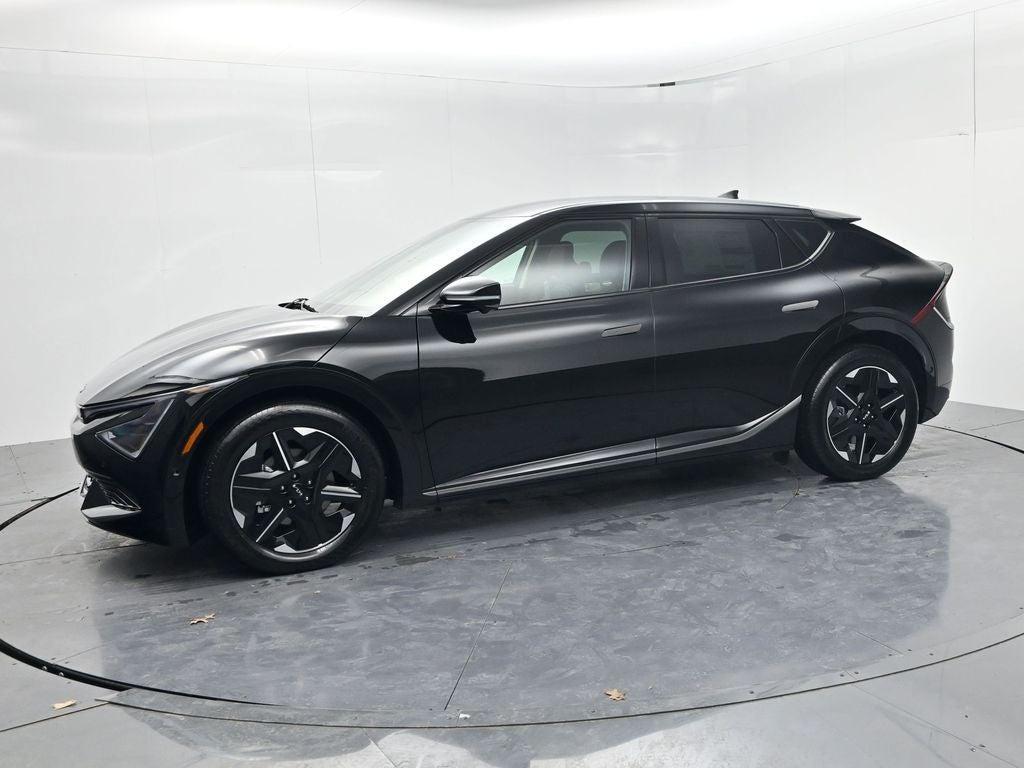 new 2025 Kia EV6 car, priced at $41,311