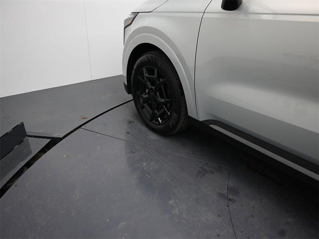 new 2026 Kia Carnival Hybrid car, priced at $52,215