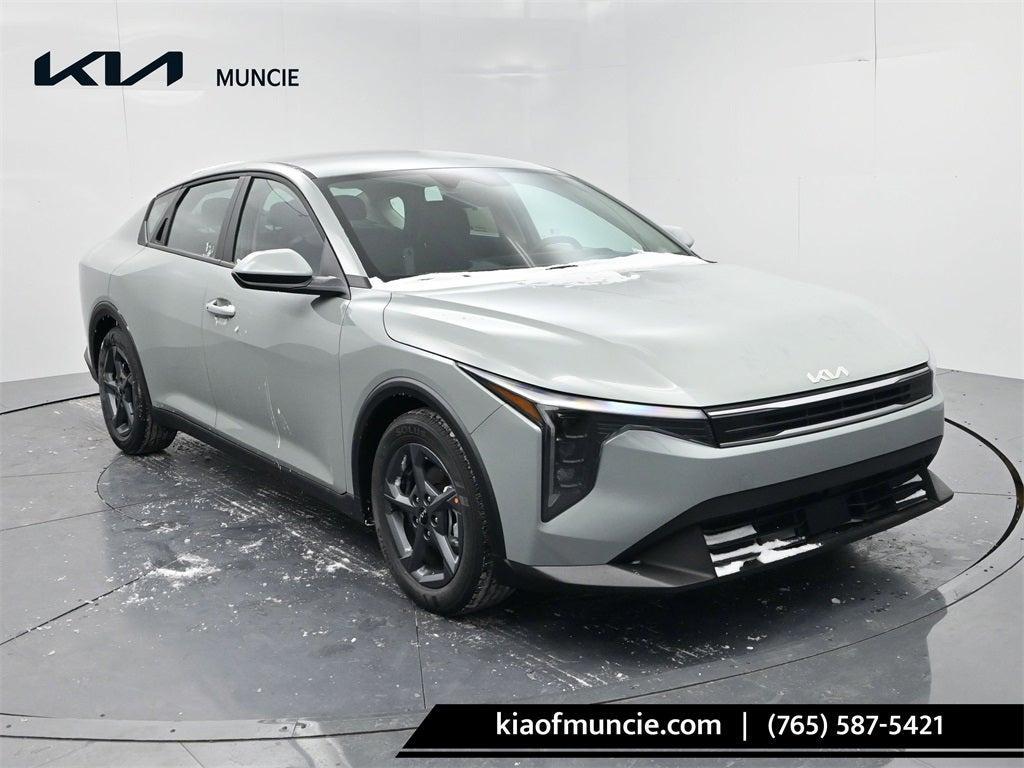 new 2025 Kia K4 car, priced at $22,999