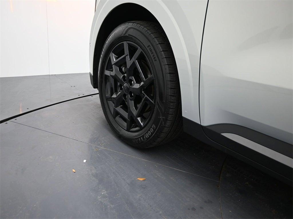 new 2026 Kia Carnival Hybrid car, priced at $54,578