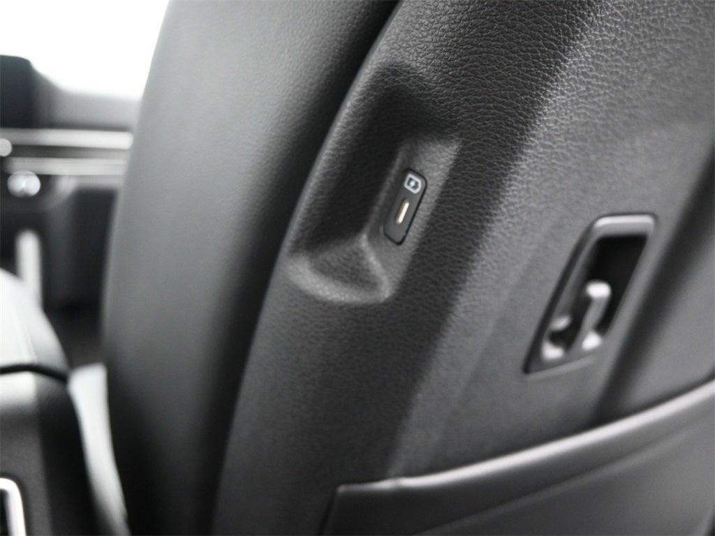 new 2026 Kia Sportage car, priced at $30,015