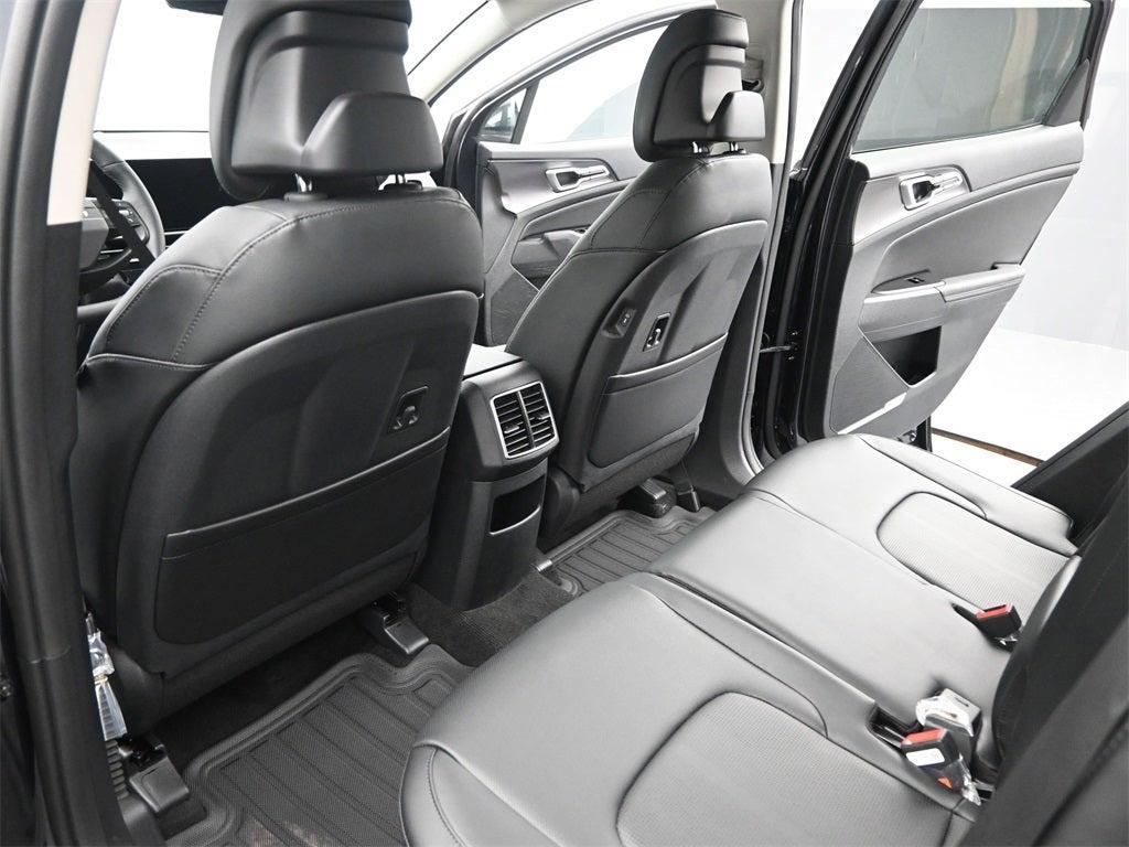 new 2026 Kia Sportage car, priced at $30,015