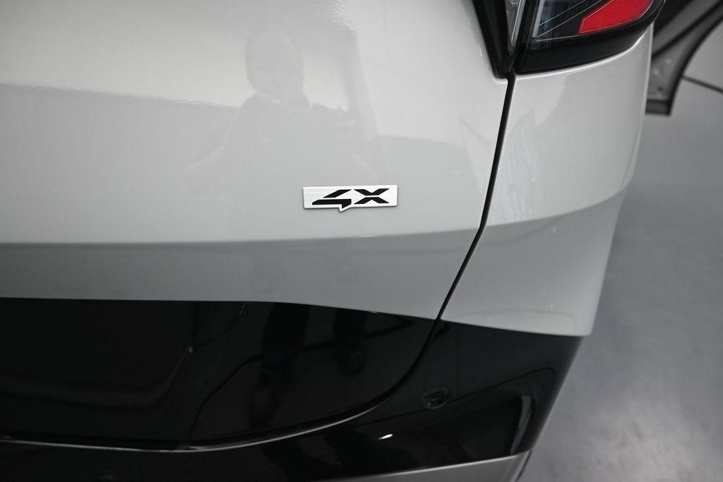new 2026 Kia Sportage car, priced at $37,549