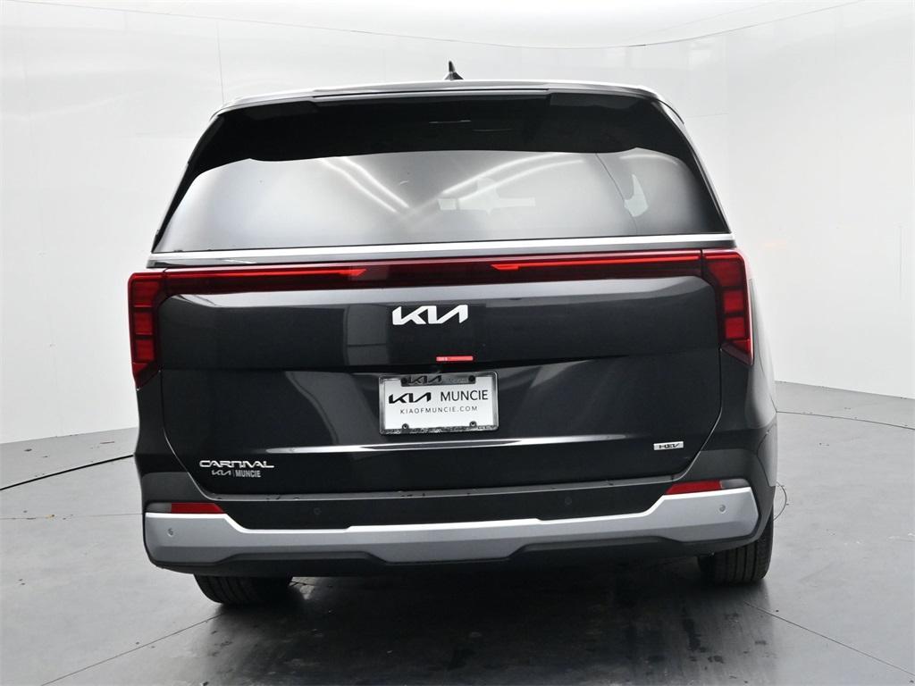 new 2026 Kia Carnival Hybrid car, priced at $41,263