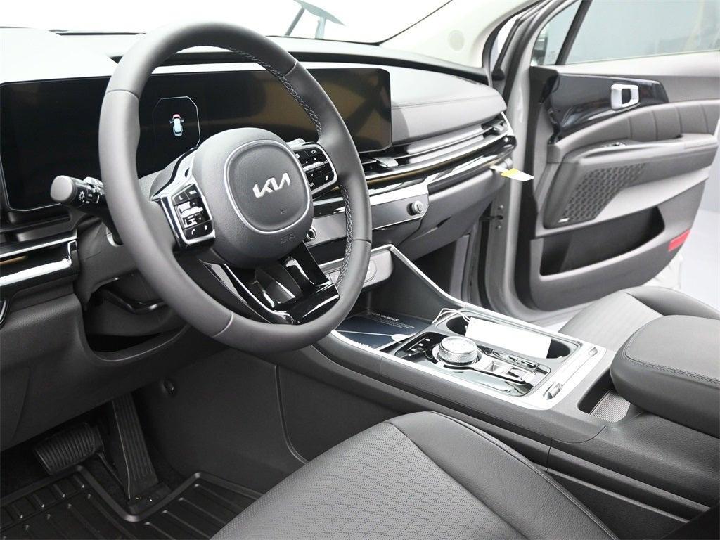 new 2026 Kia Carnival Hybrid car, priced at $52,136