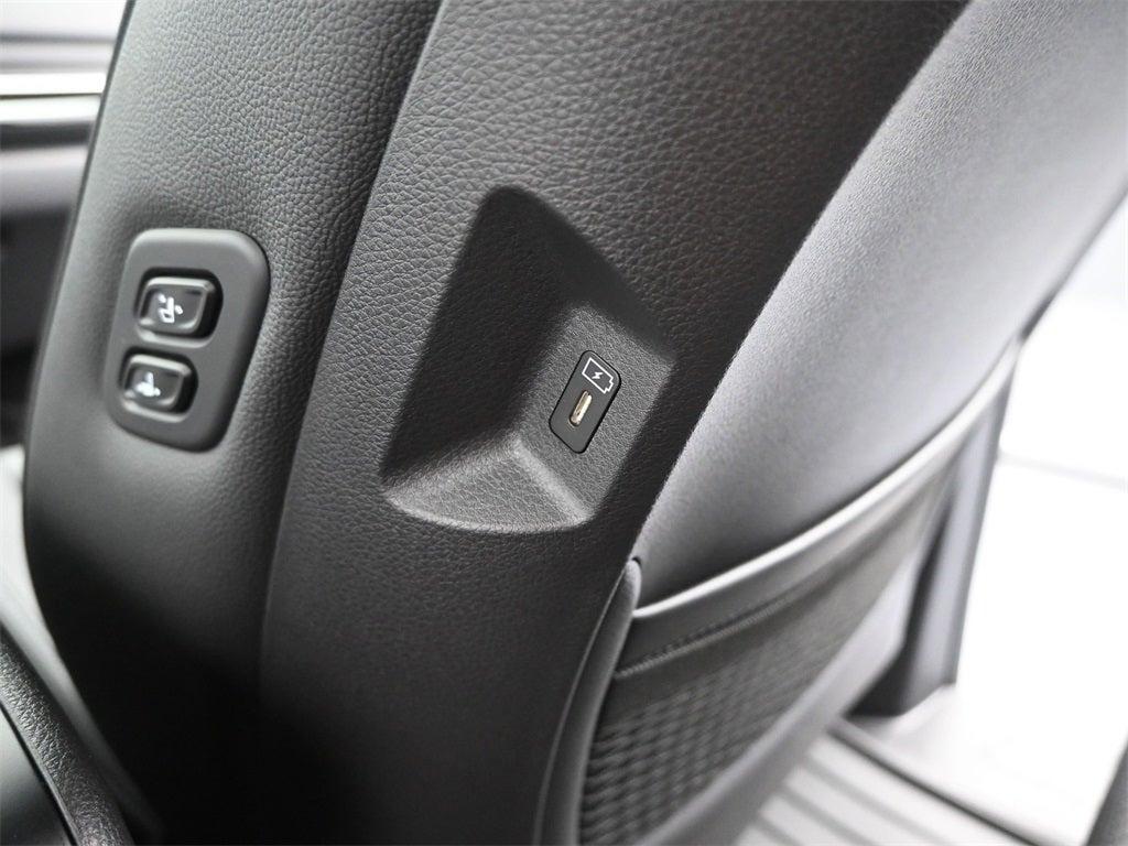 new 2026 Kia Carnival Hybrid car, priced at $52,136