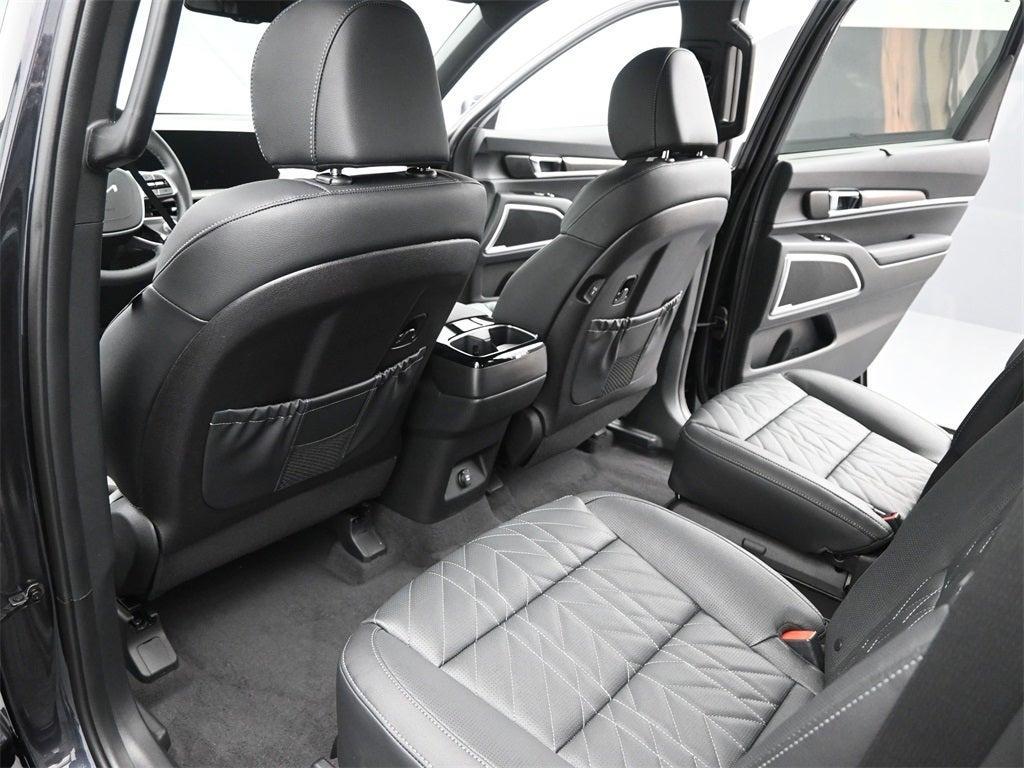 new 2025 Kia Telluride car, priced at $42,800