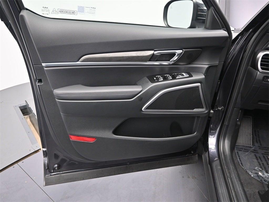 new 2025 Kia Telluride car, priced at $42,800