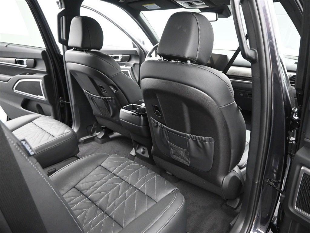 new 2025 Kia Telluride car, priced at $42,800