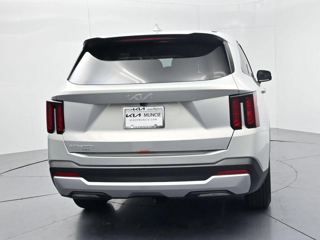 new 2026 Kia Sorento car, priced at $31,621
