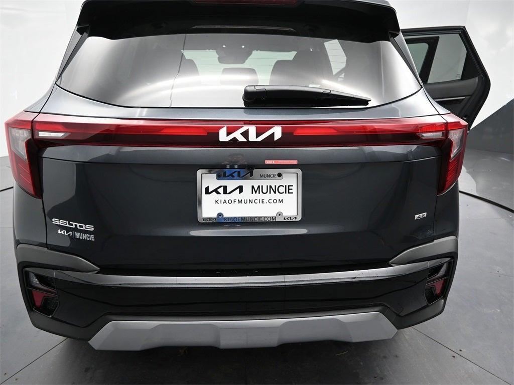 new 2026 Kia Seltos car, priced at $27,257