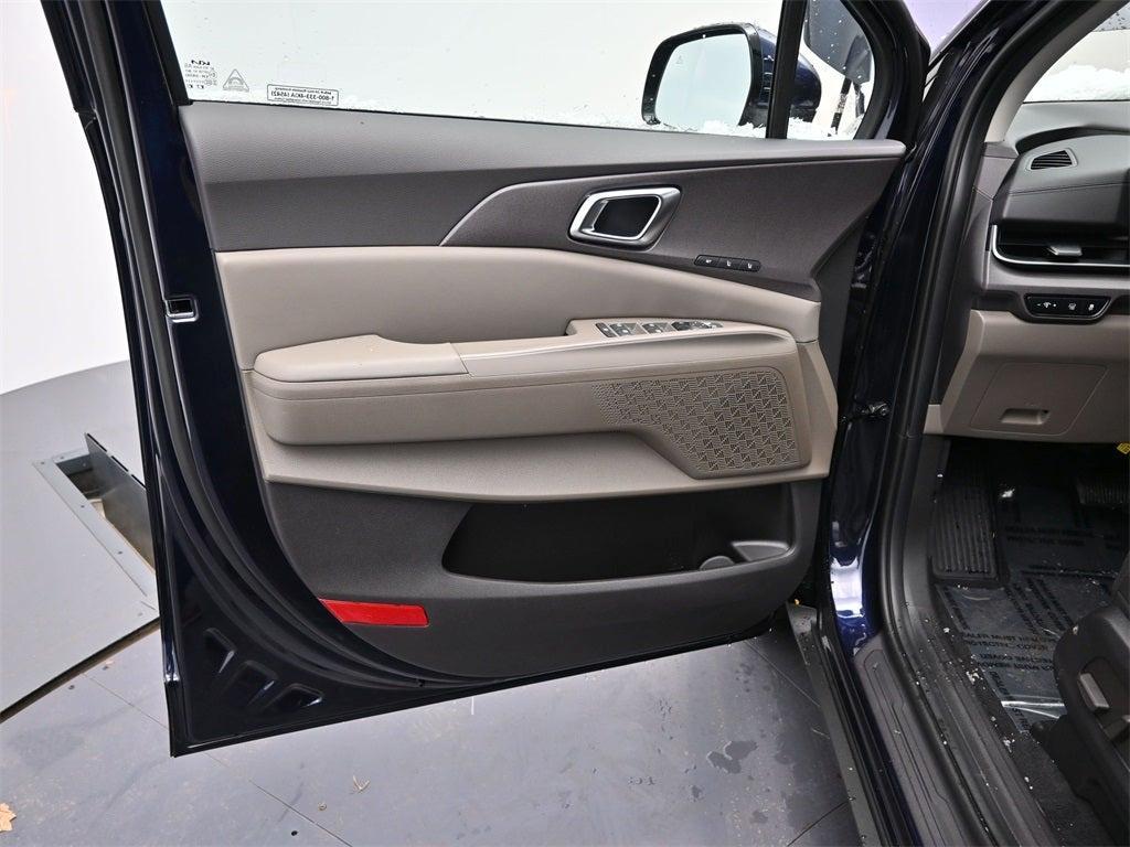 new 2026 Kia Carnival Hybrid car, priced at $43,392