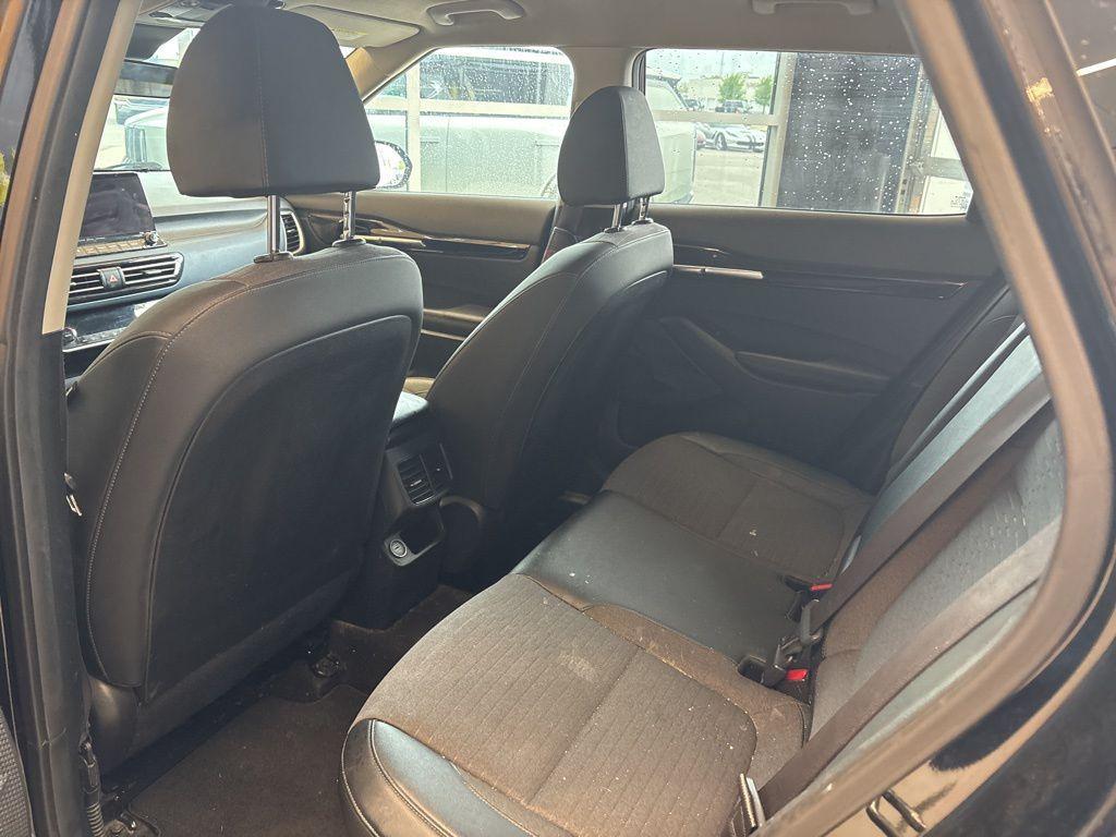 used 2023 Kia Seltos car, priced at $24,231