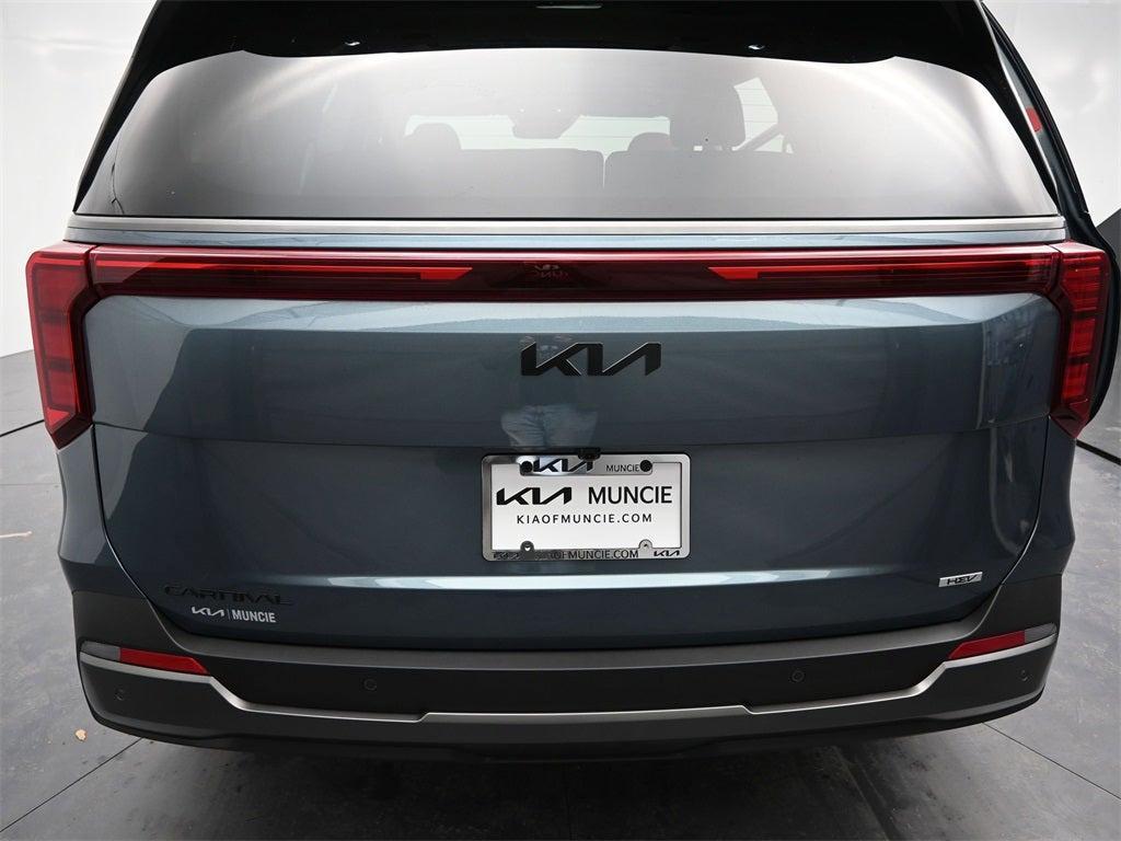 new 2026 Kia Carnival Hybrid car, priced at $48,642