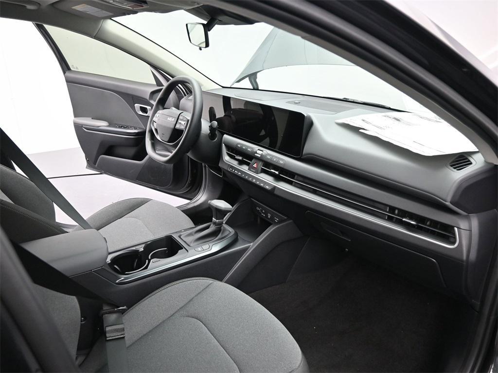new 2025 Kia K4 car, priced at $23,157