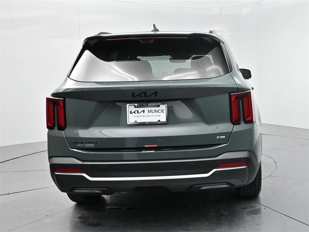 new 2026 Kia Sorento Hybrid car, priced at $44,943