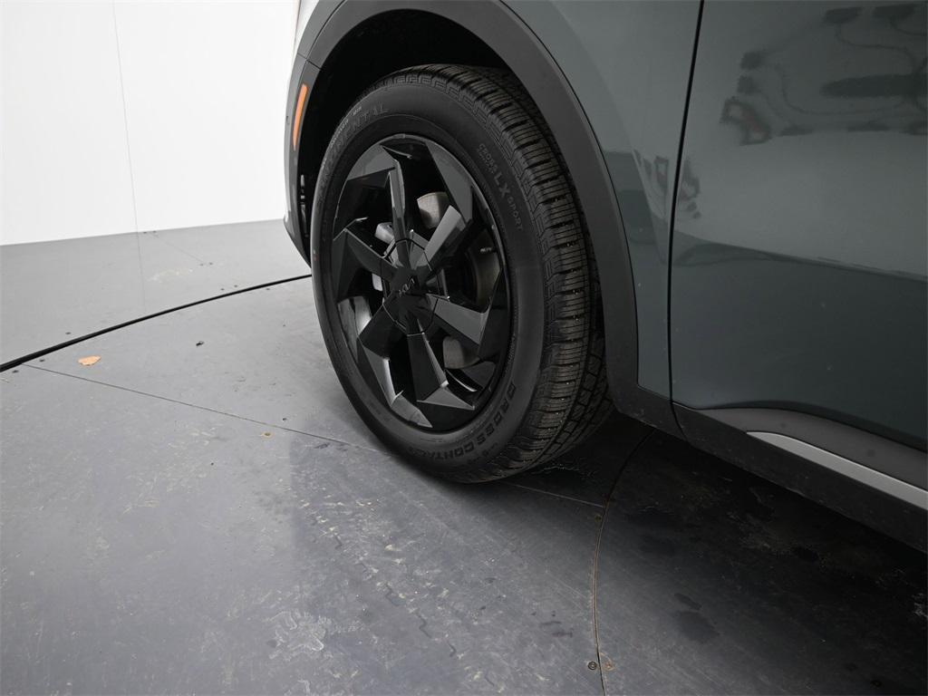 new 2026 Kia Sorento Hybrid car, priced at $44,943