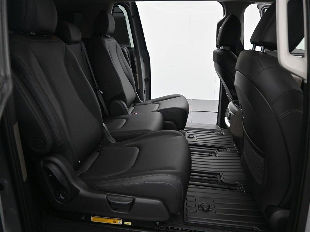 new 2026 Kia Carnival Hybrid car, priced at $44,272