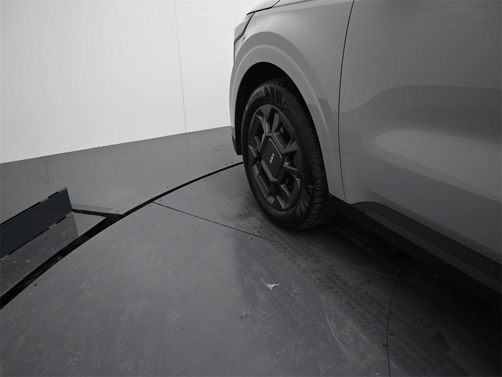 new 2026 Kia Carnival Hybrid car, priced at $44,272