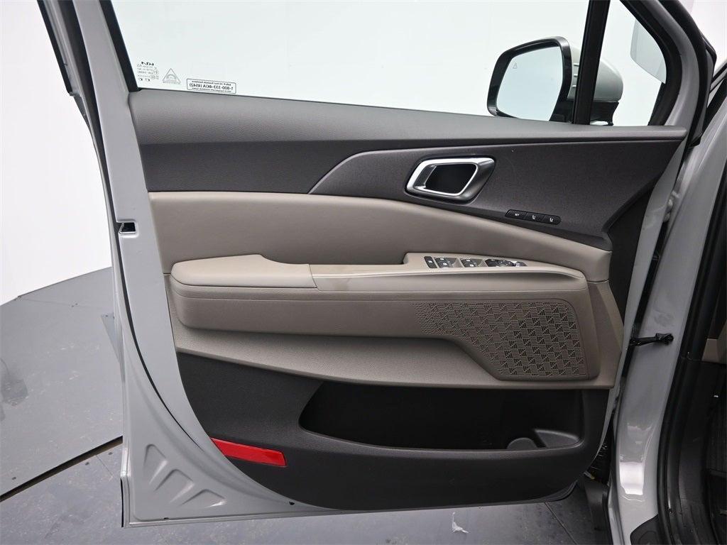 new 2026 Kia Carnival Hybrid car, priced at $44,272