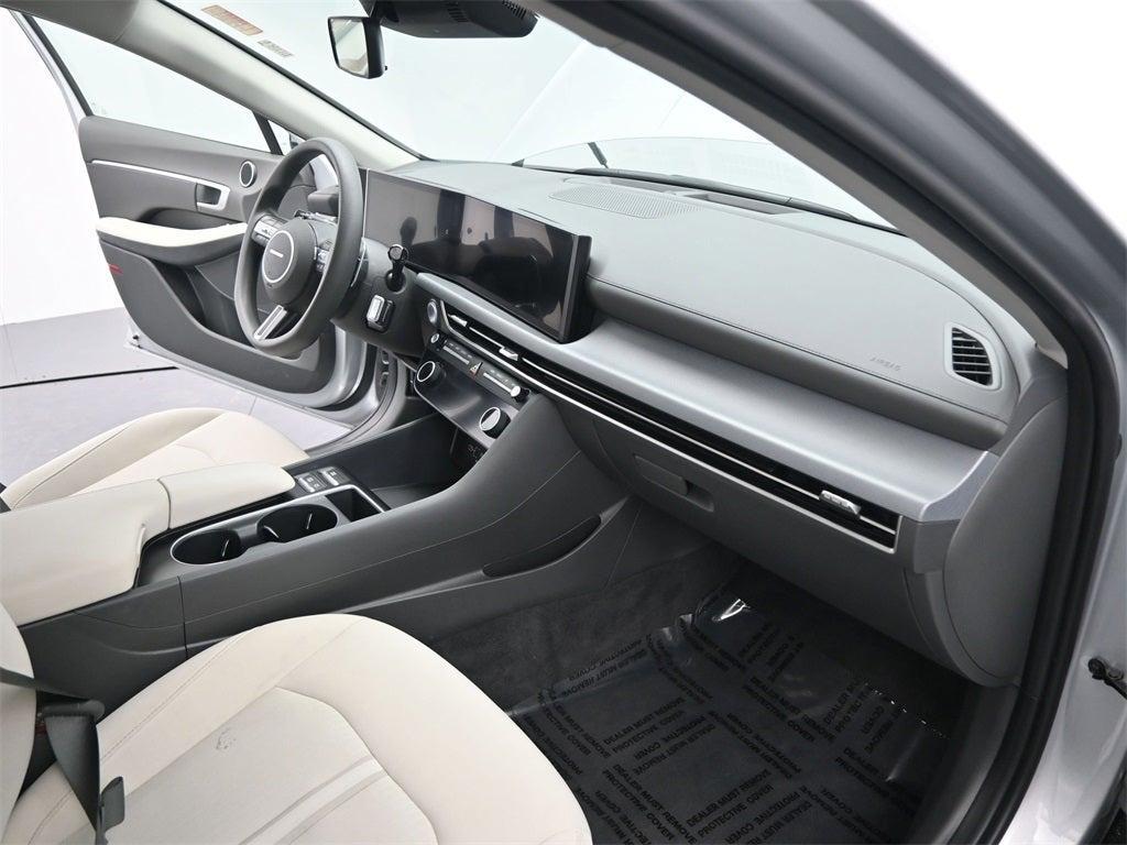 used 2025 Hyundai Sonata car, priced at $24,058