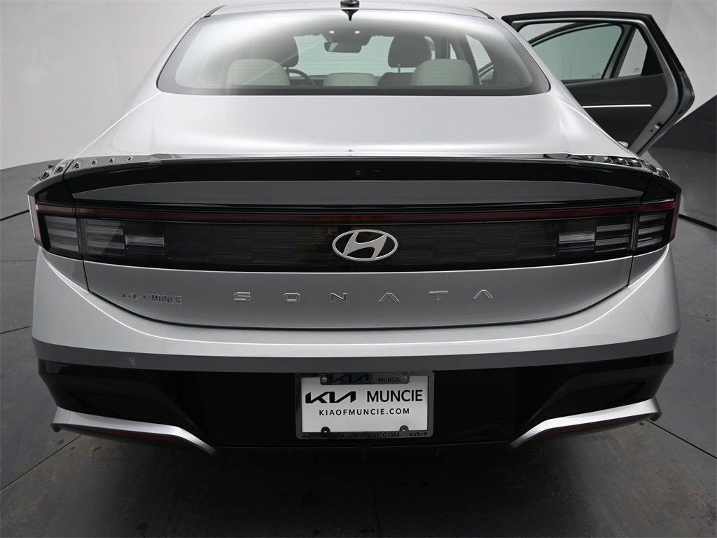 used 2025 Hyundai Sonata car, priced at $24,058
