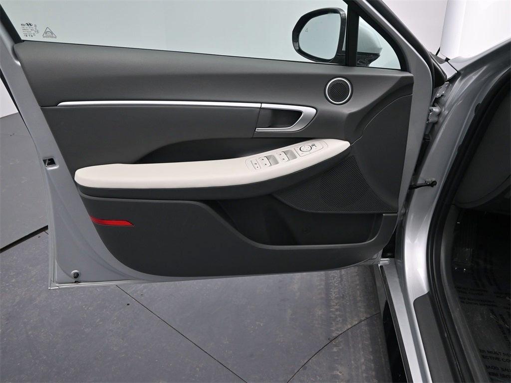used 2025 Hyundai Sonata car, priced at $24,058