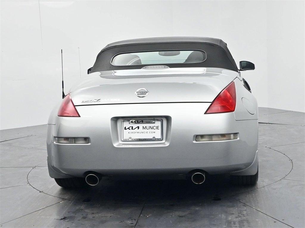 used 2004 Nissan 350Z car, priced at $12,367