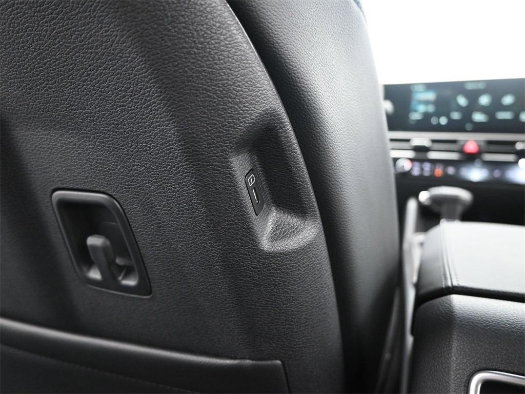 new 2026 Kia Sportage car, priced at $33,819