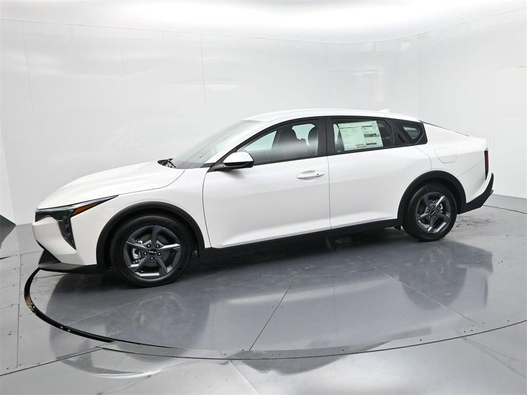 new 2025 Kia K4 car, priced at $23,346