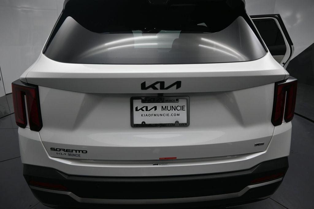 new 2026 Kia Sorento Hybrid car, priced at $45,229