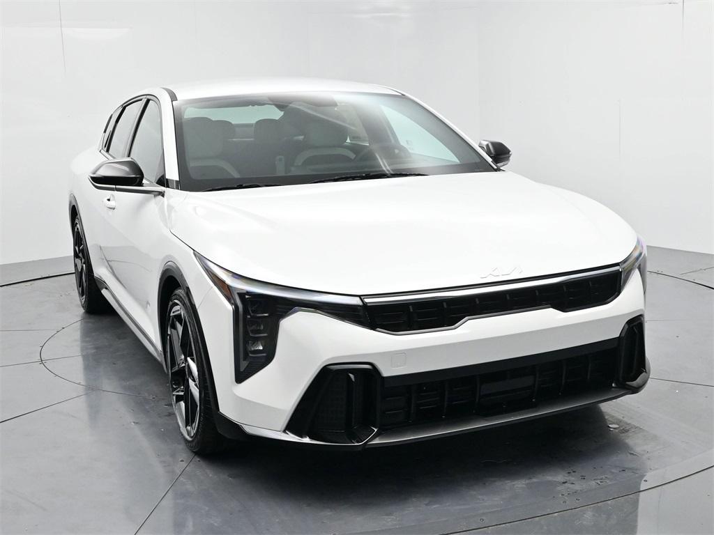 new 2026 Kia K4 car, priced at $26,570